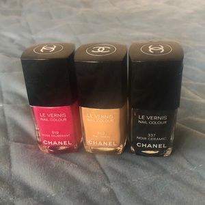 Chanel Le Vernis bundle